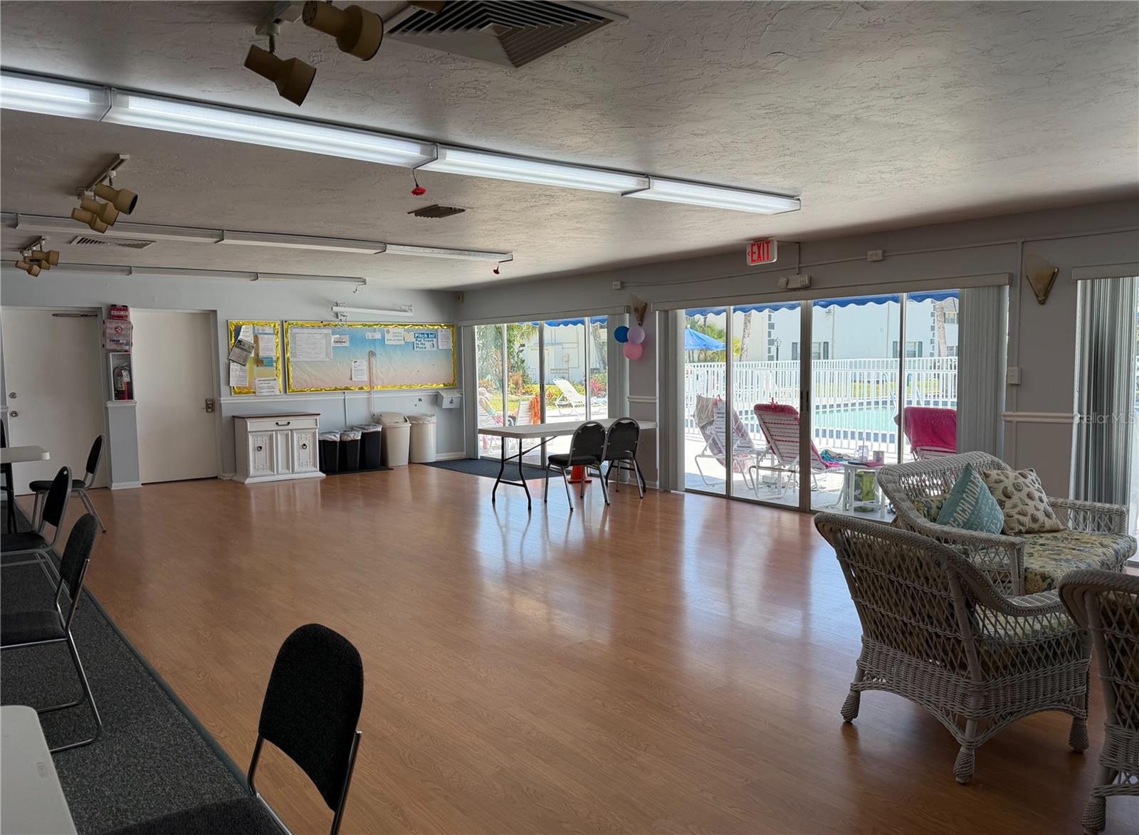 102 46th Avenue Ter W #403 Property Photo 47