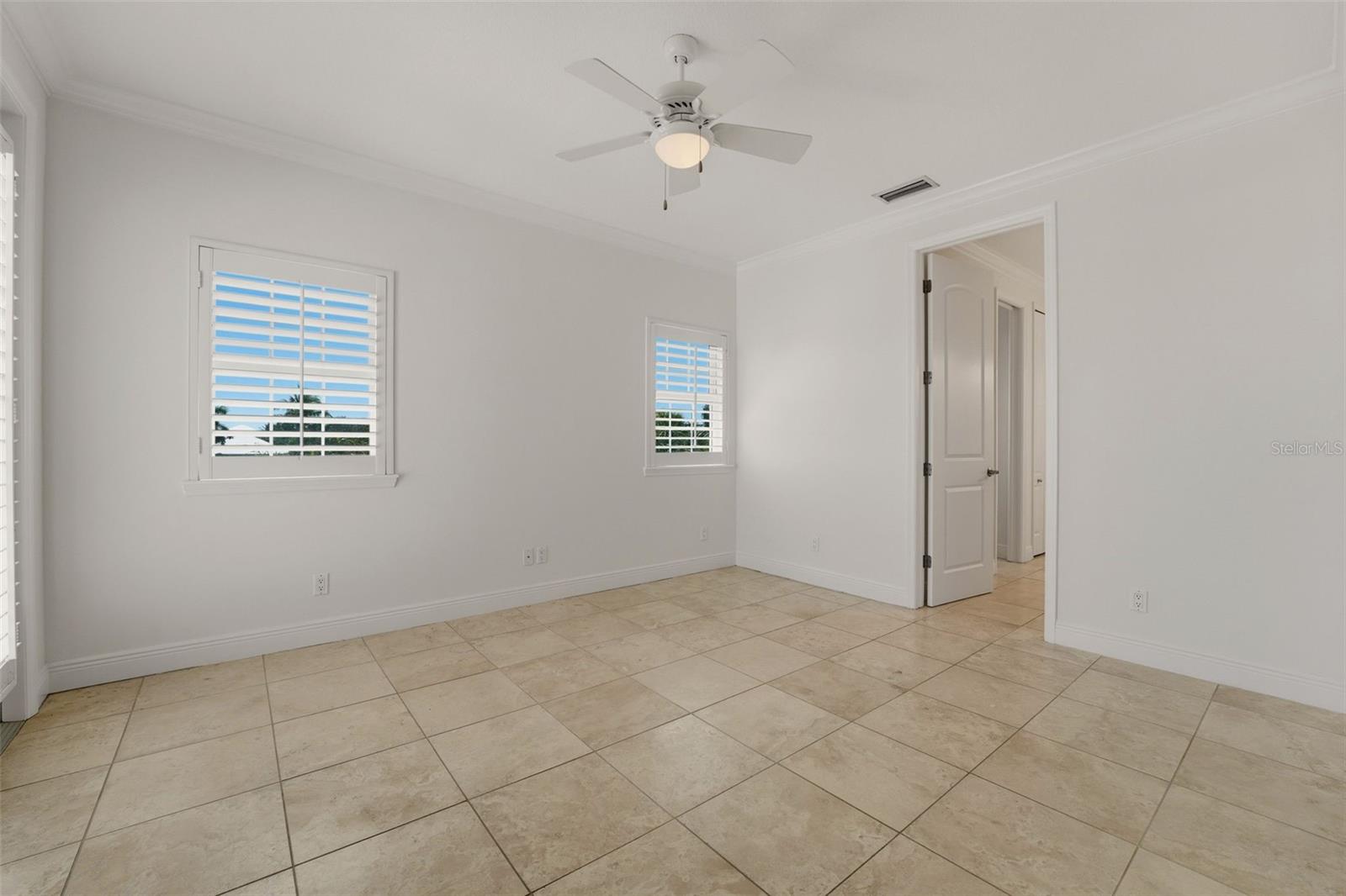 418 Pine Ave Property Photo 51