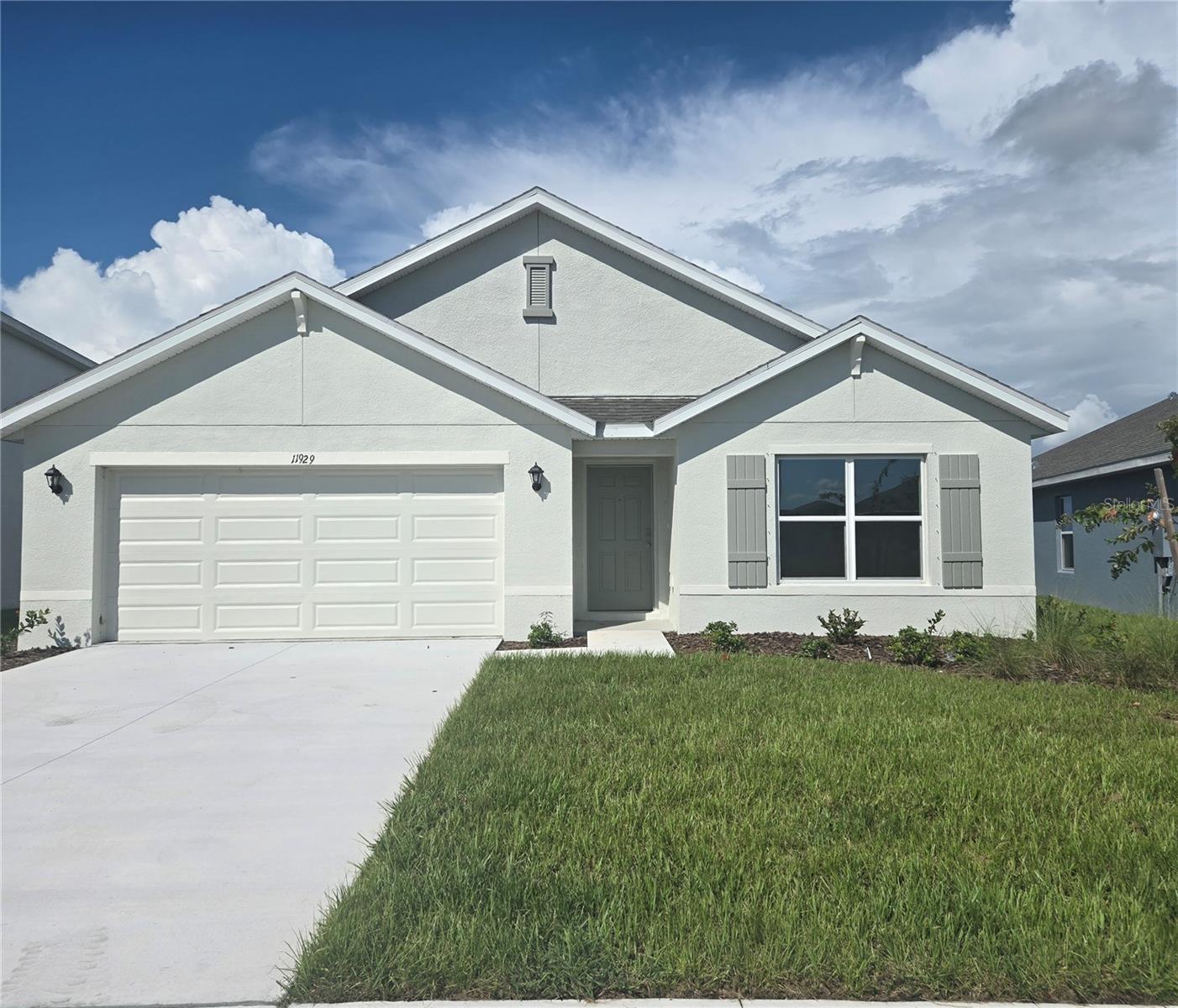 11929 Mountain Island Trl Property Photo 1