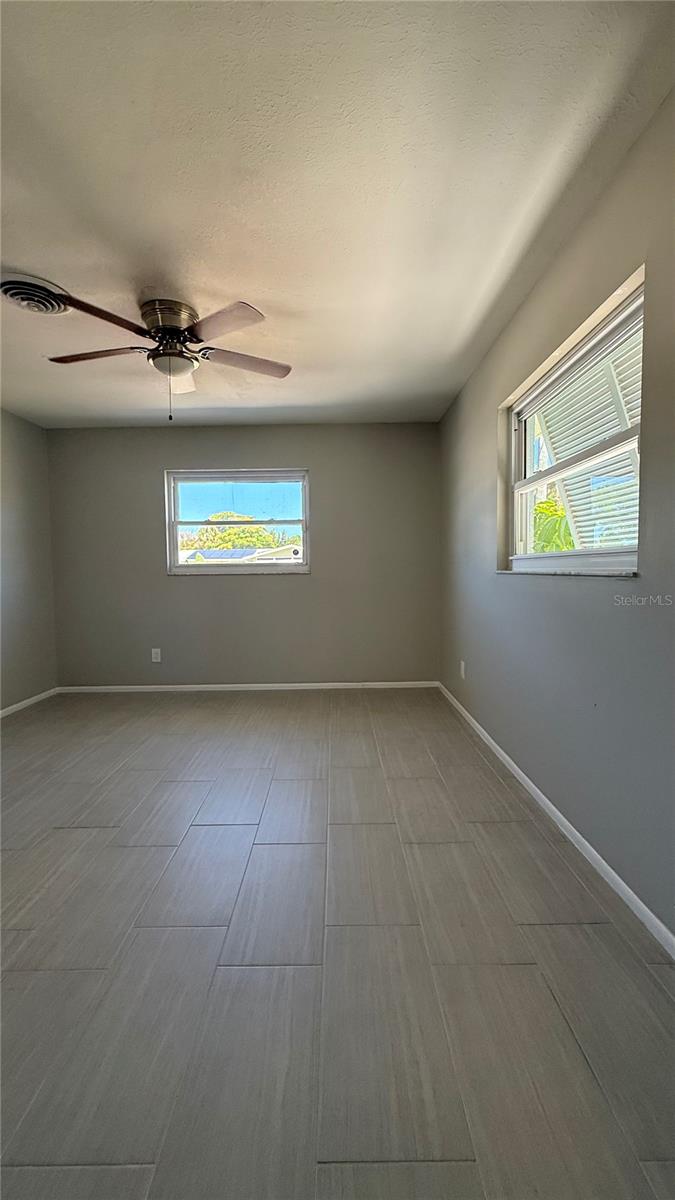 491 S Venice Blvd Property Photo 14