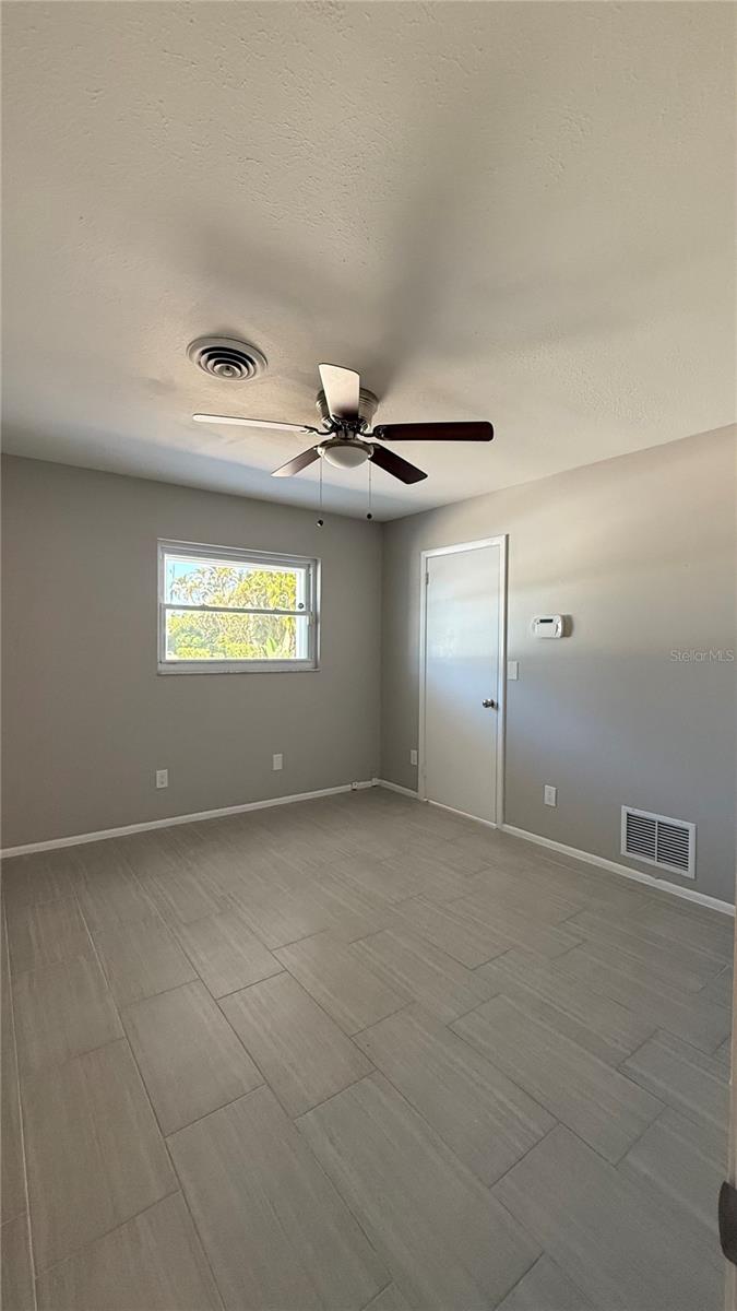 491 S Venice Blvd Property Photo 23