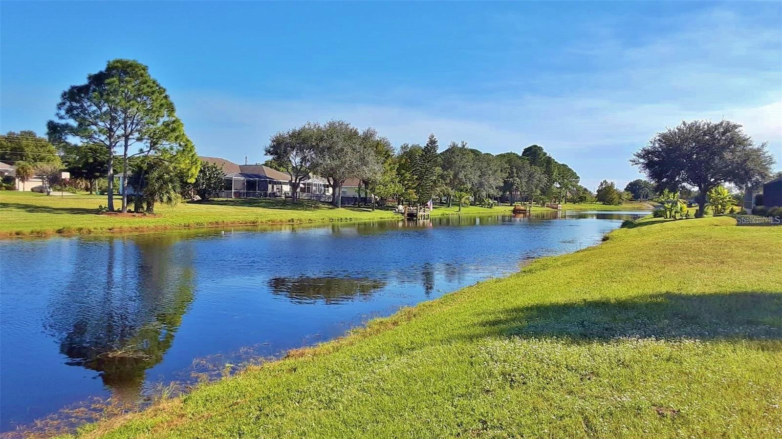 847 ROTONDA CIR Property Photo 1