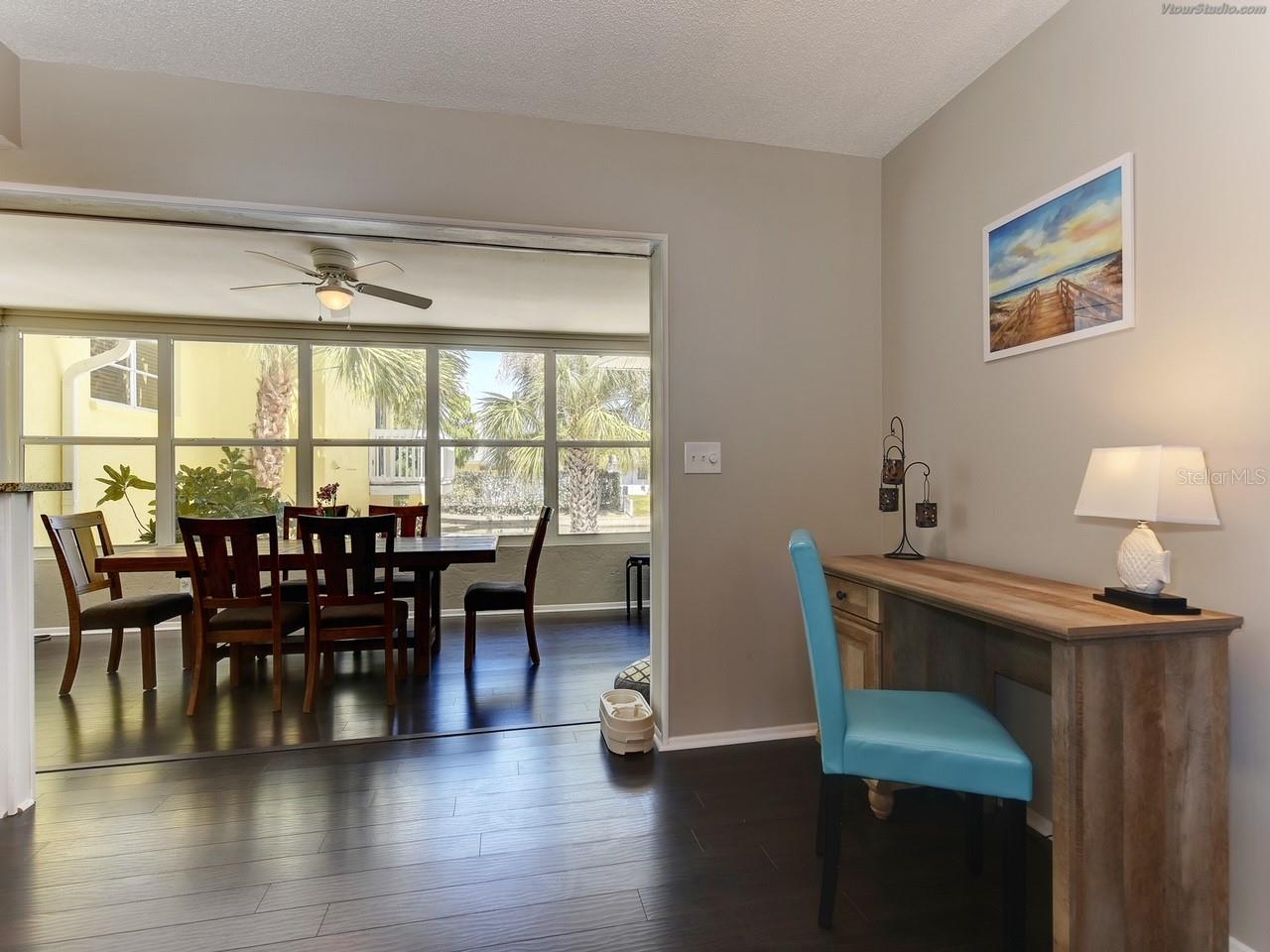 301 Avenida Madera #b Property Photo 6
