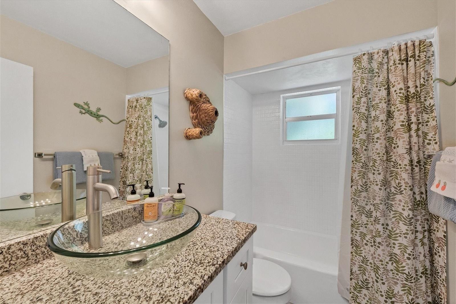 301 Avenida Madera #a Property Photo 6