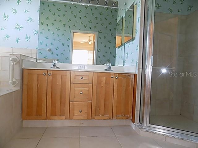 4641 Samoset Dr Property Photo 10