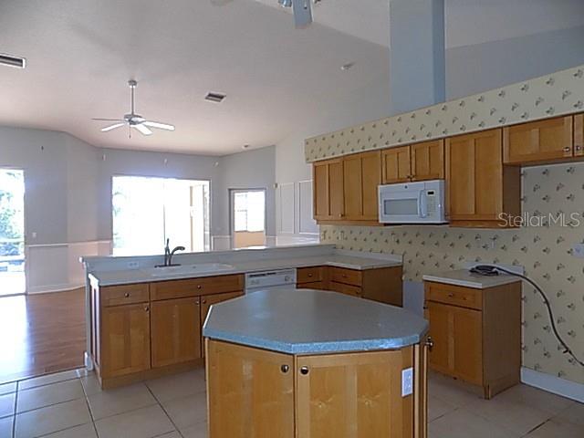 4641 Samoset Dr Property Photo 19