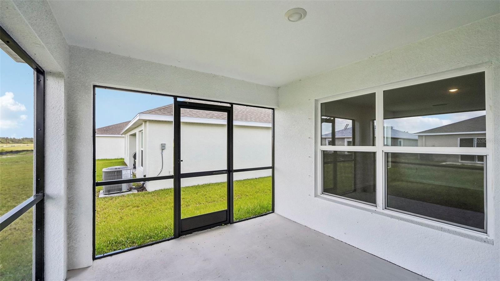 17526 Whiskey Creek Trl Property Photo 38