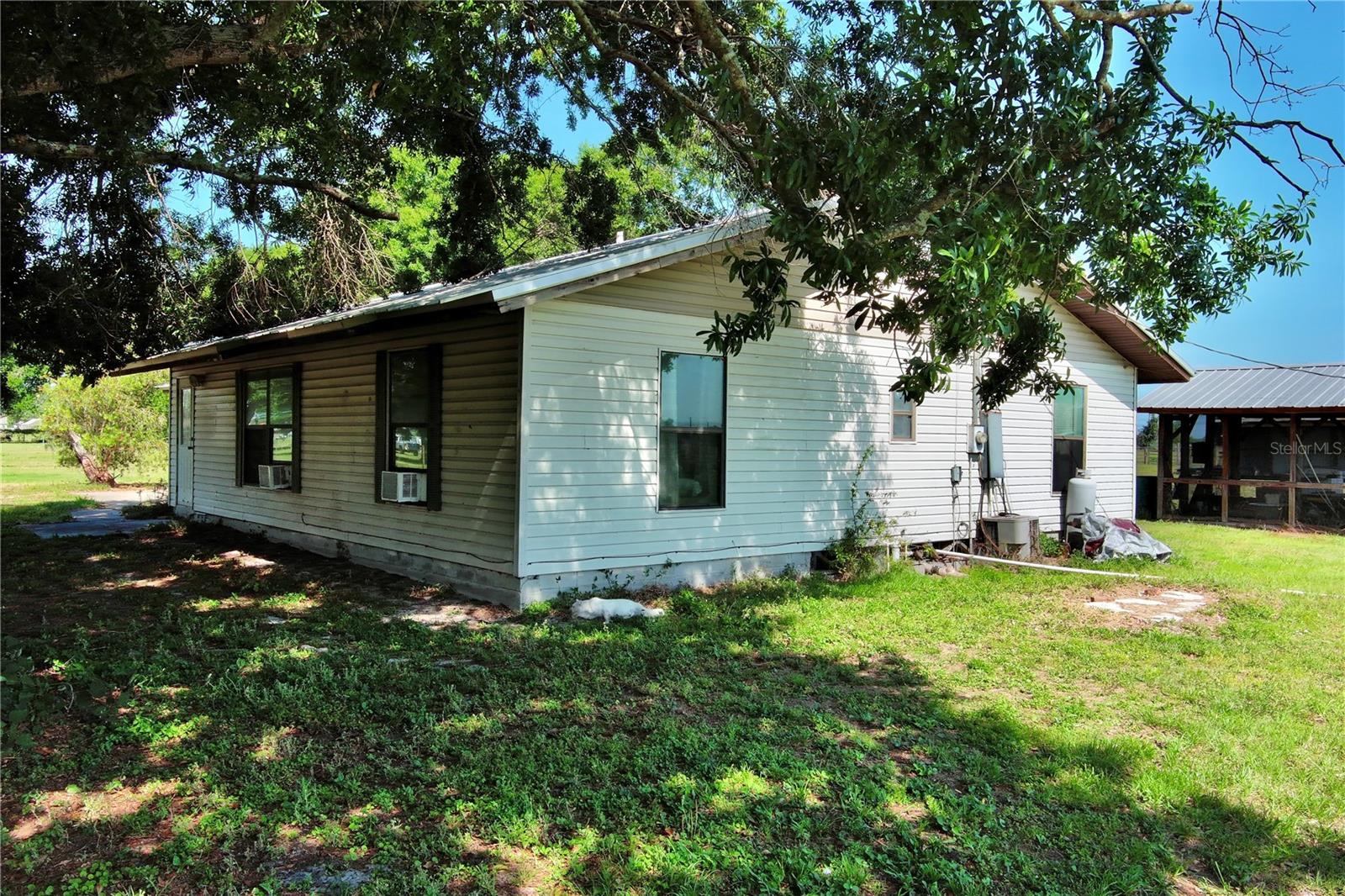 15610 State Road 62 Property Photo 5