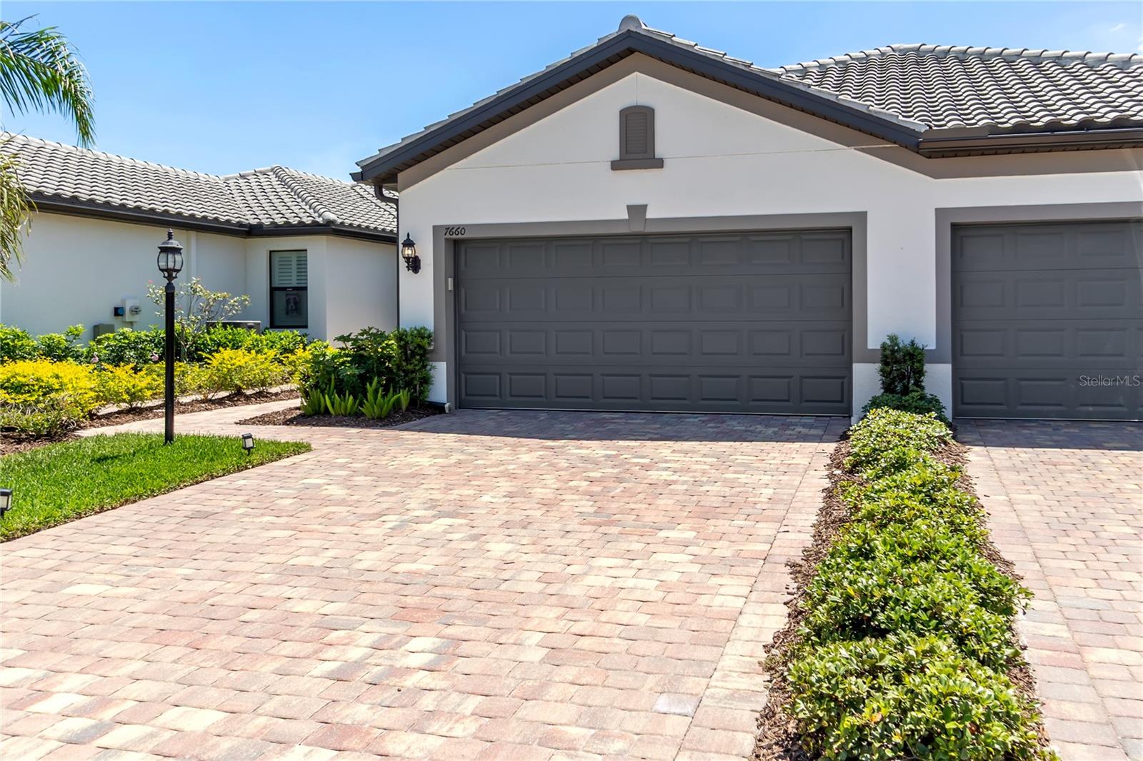 7660 Summerland Cv Property Photo 2