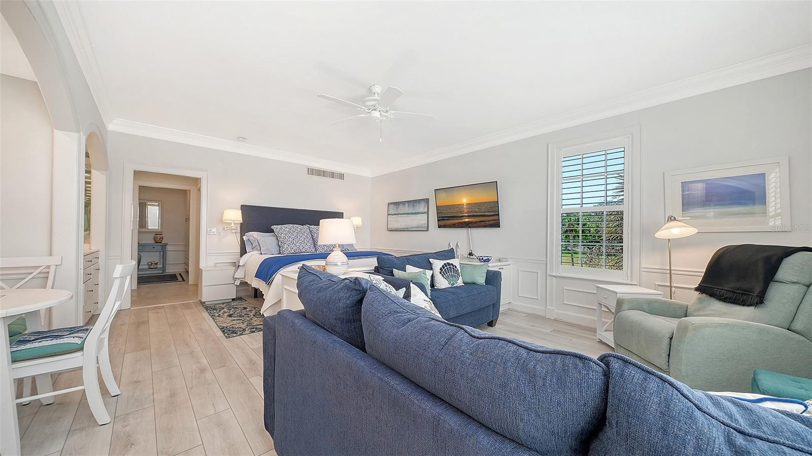 51 Macewen Dr #12 Property Photo 10
