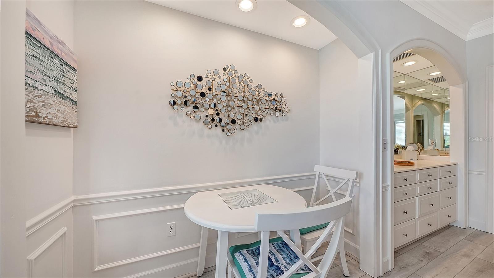 51 Macewen Dr #12 Property Photo 12