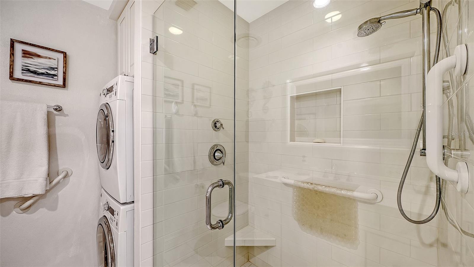 51 Macewen Dr #12 Property Photo 21