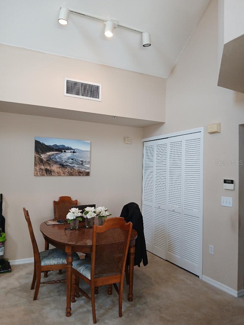 5581 Rosehill Rd ## 203 Property Photo 9