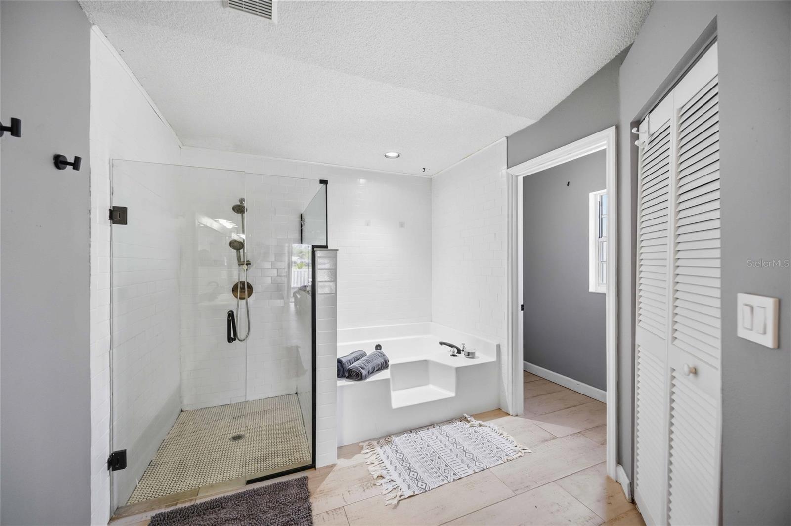 4851 Hamlets Grove Dr Property Photo 40