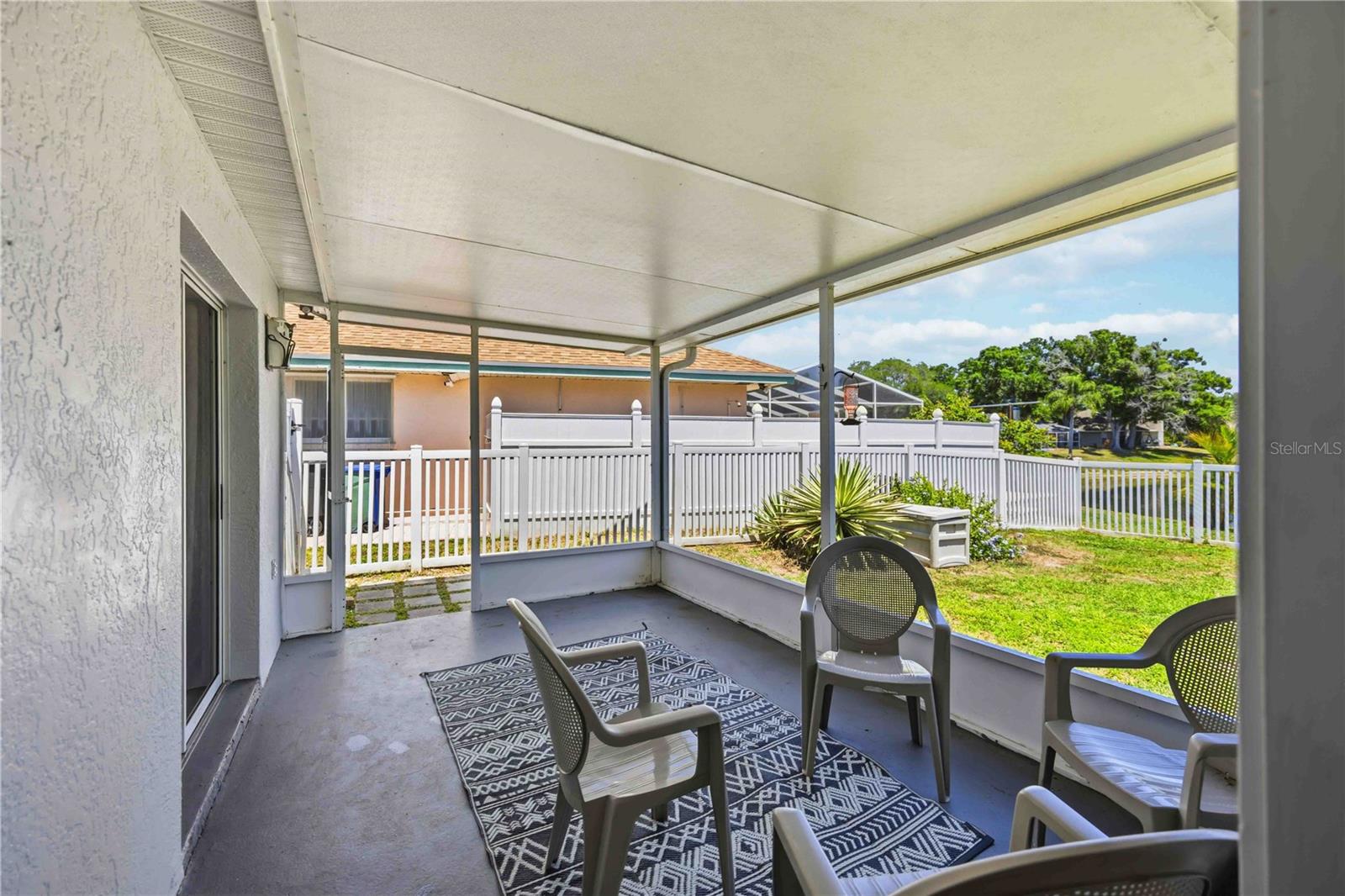 4851 Hamlets Grove Dr Property Photo 41