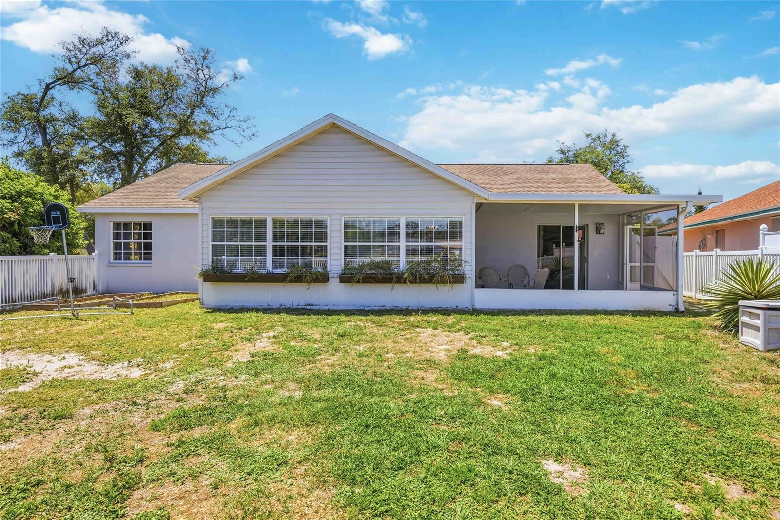 4851 Hamlets Grove Dr Property Photo 47