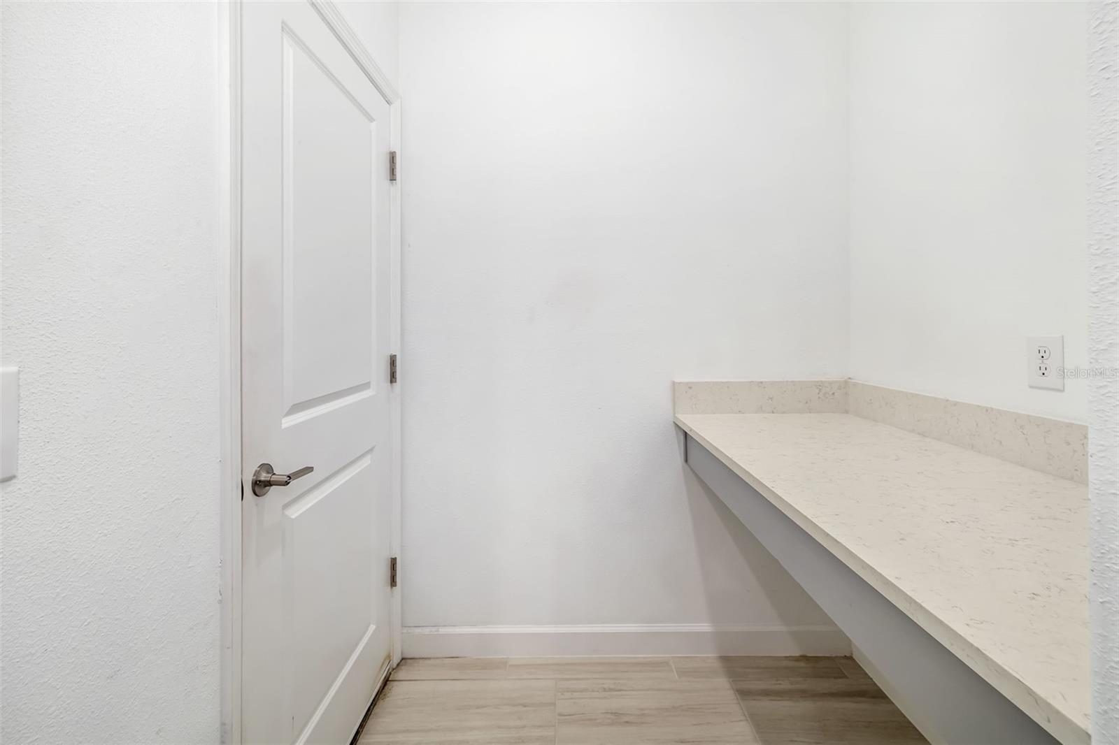 14281 17th Ct E Property Photo 18