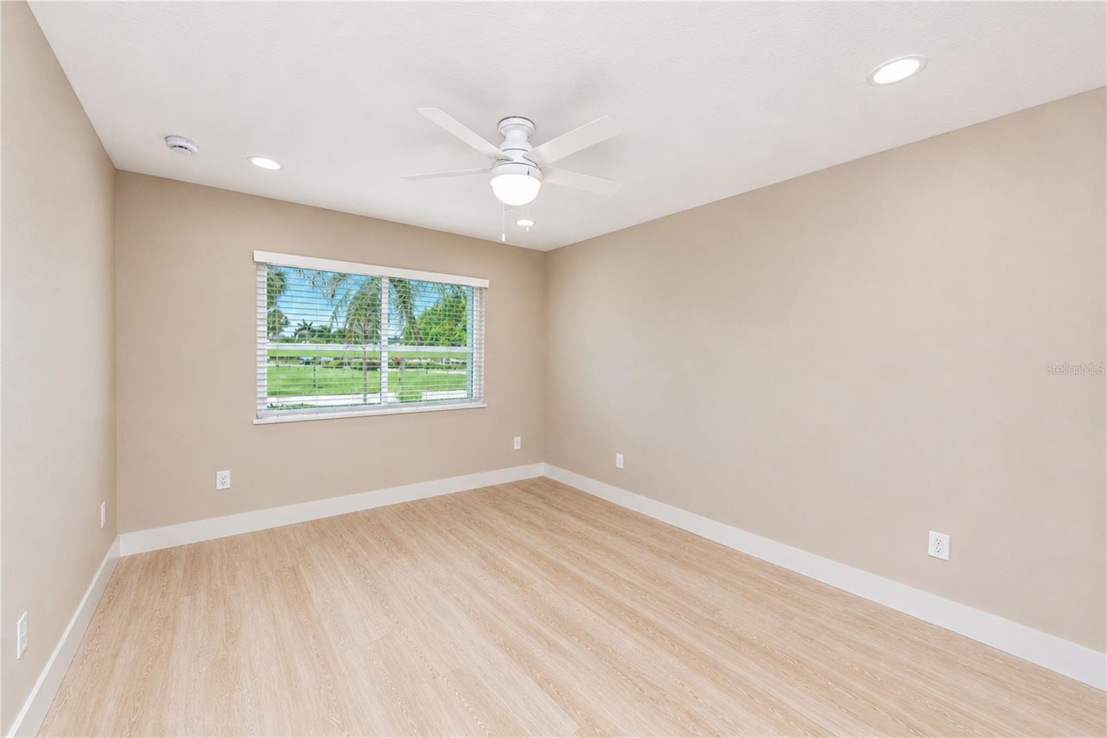 4857 Independence Dr Property Photo 23