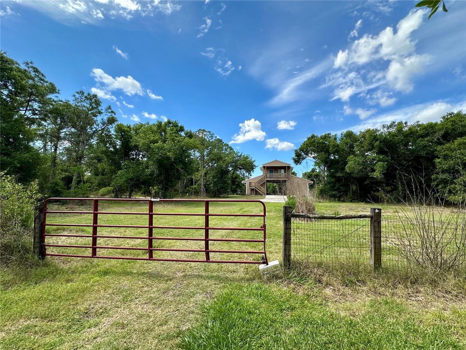 7759 Estates Dr Property Photo 43