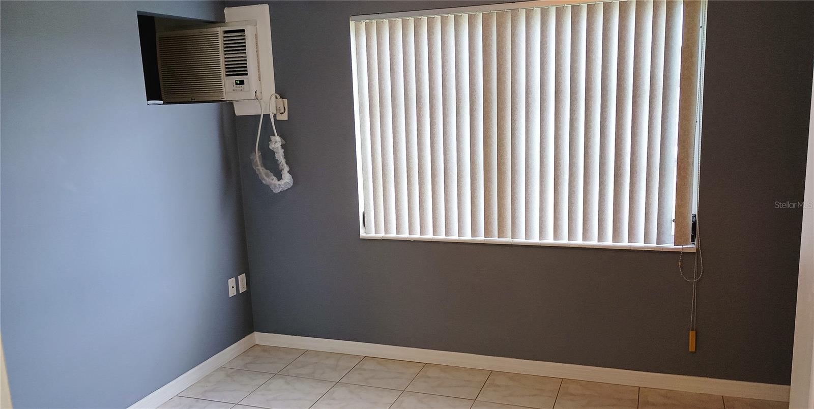 1875 Sunny Dr #g32 Property Photo 8