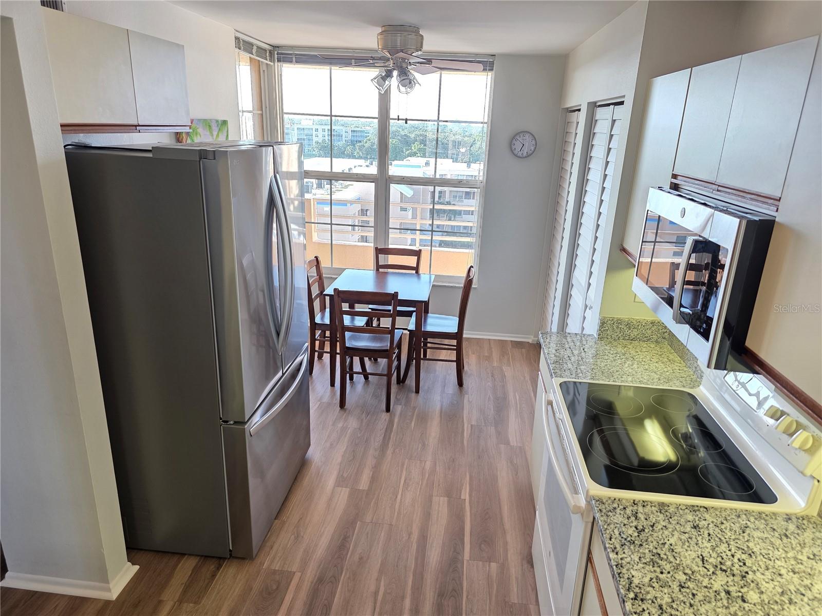 4460 Fairways Blvd #606 Property Photo 3