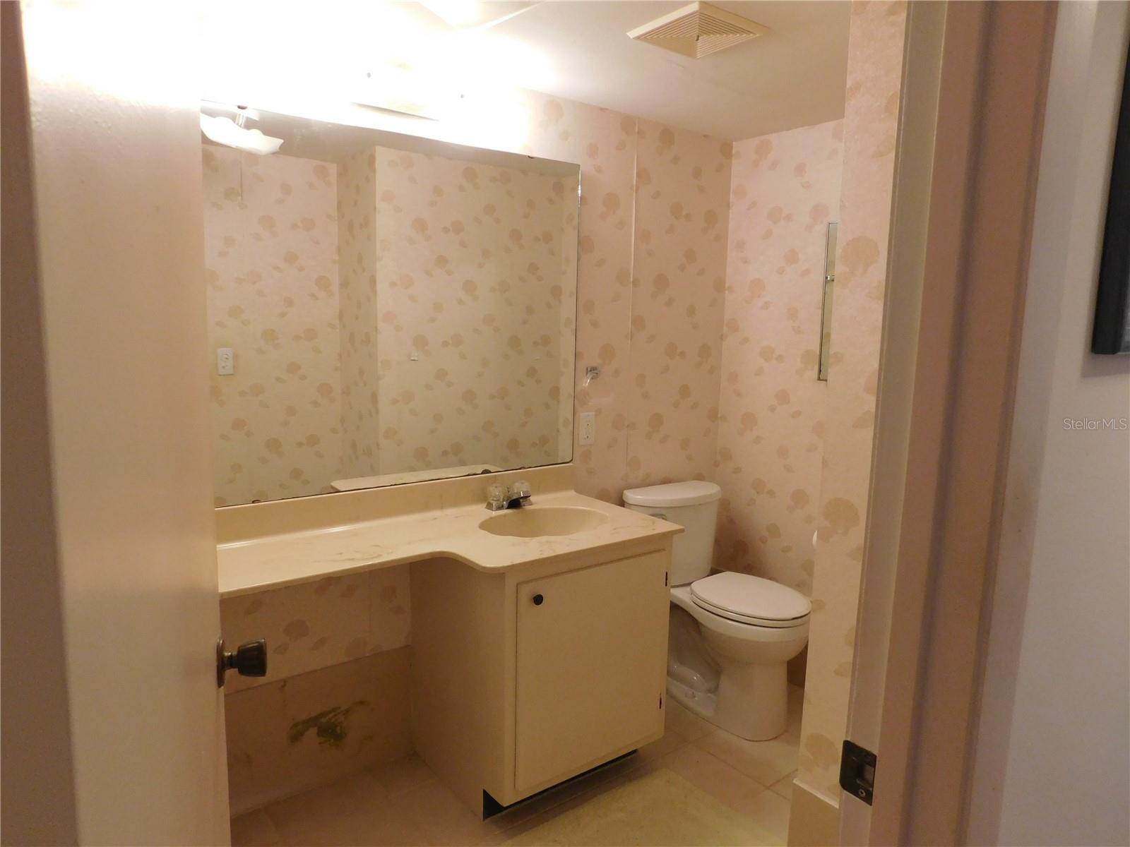 5400 34th St W #l5 Property Photo 38
