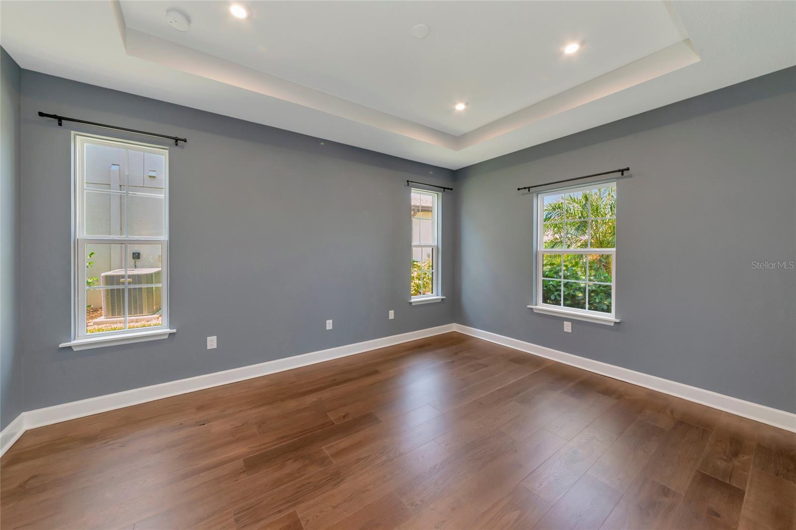 10187 Milky Way Cir Property Photo 4