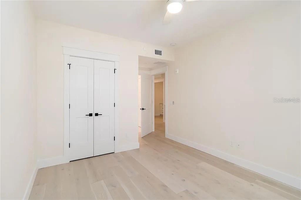 280 Hidden Bay Dr #302 Property Photo 19