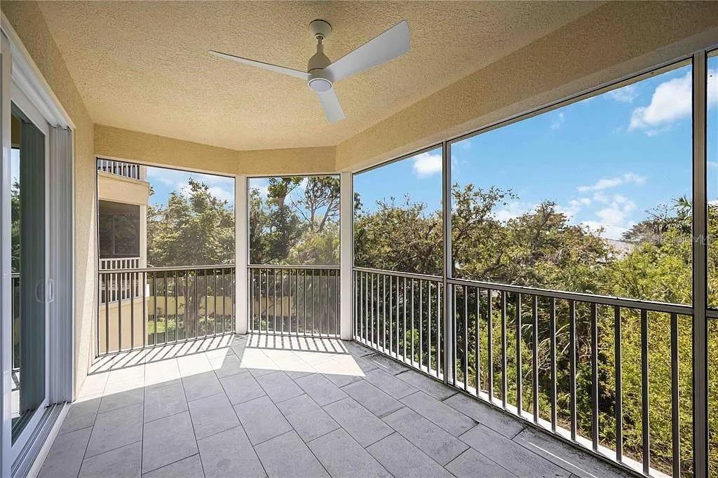 280 Hidden Bay Dr #302 Property Photo 30