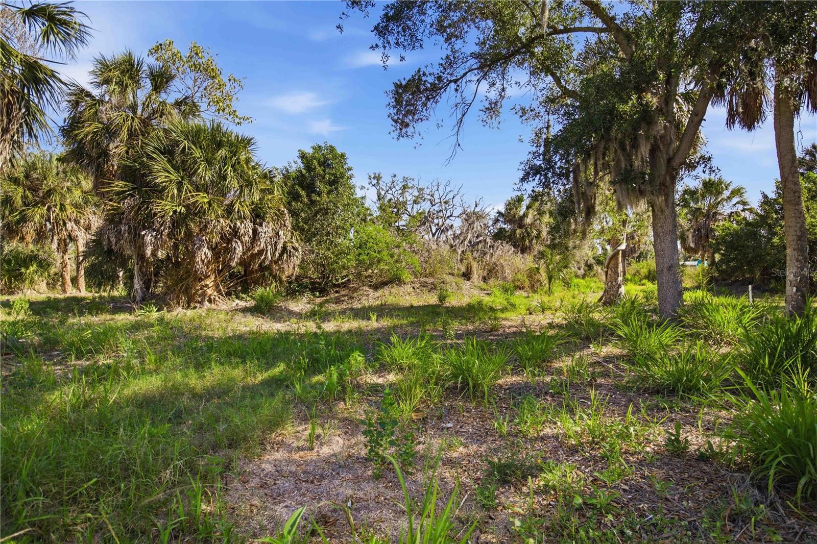 1910 Kennedy Ct Property Photo 17