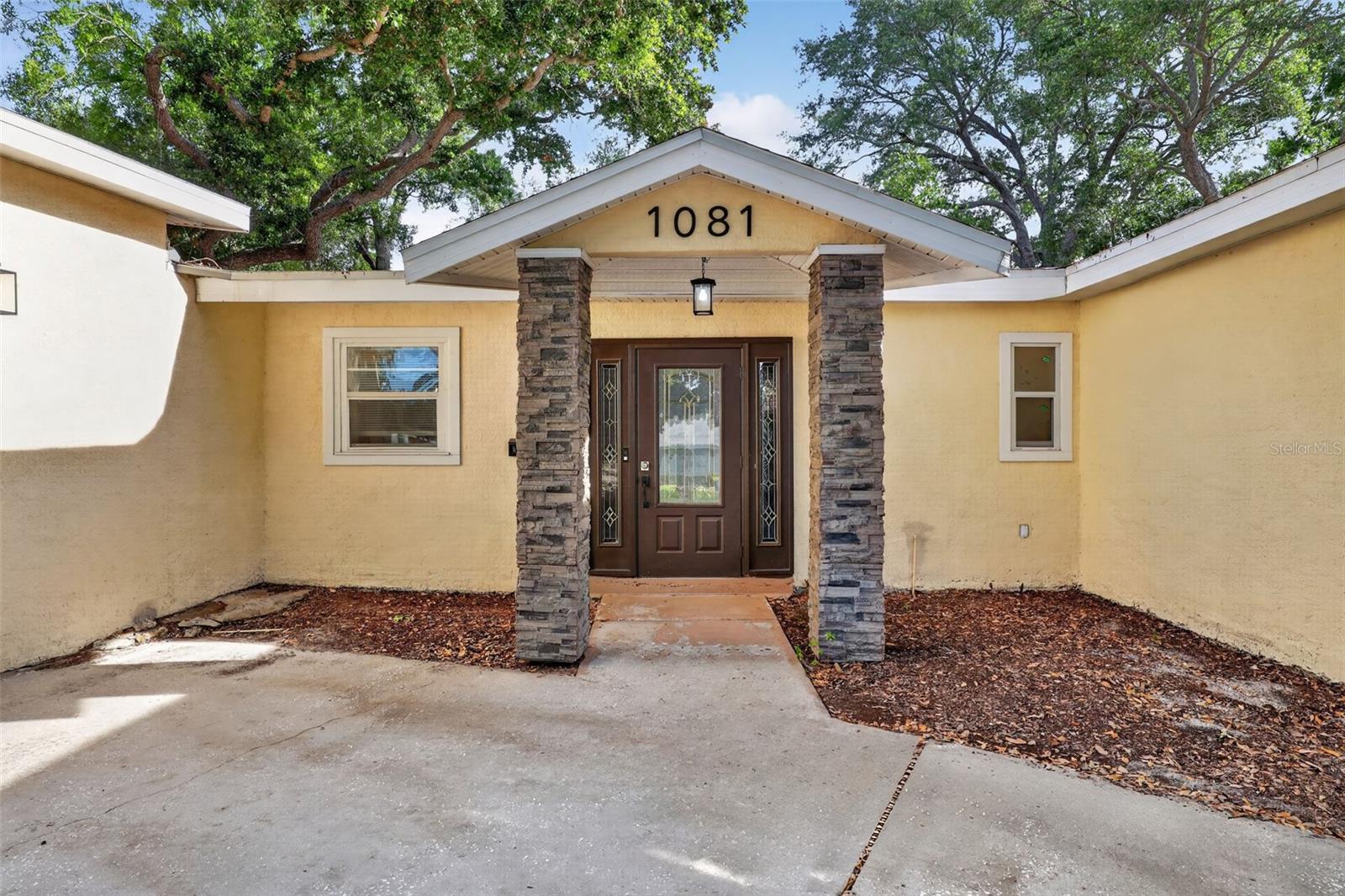 1081 55th Ter S Property Photo 2