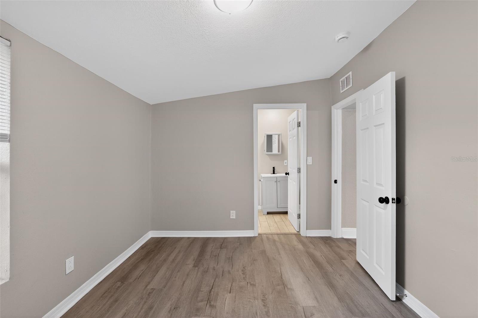 1081 55th Ter S Property Photo 33