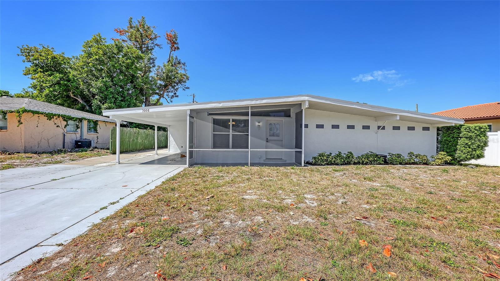 3008 BOWDOIN PL Property Photo 1