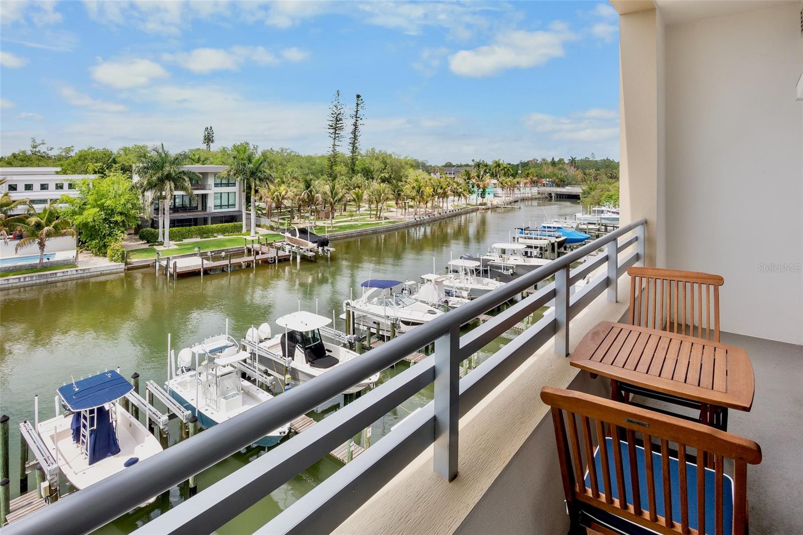 1709 N Tamiami Trl #416 Property Photo 17