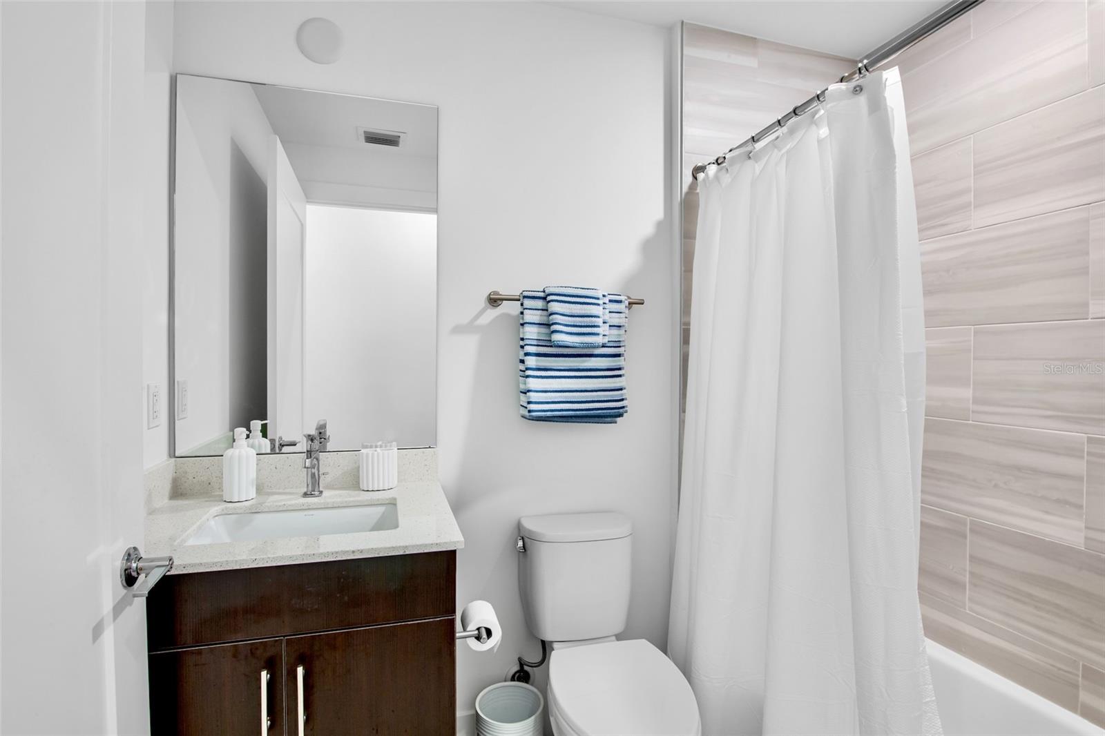 1709 N Tamiami Trl #416 Property Photo 25