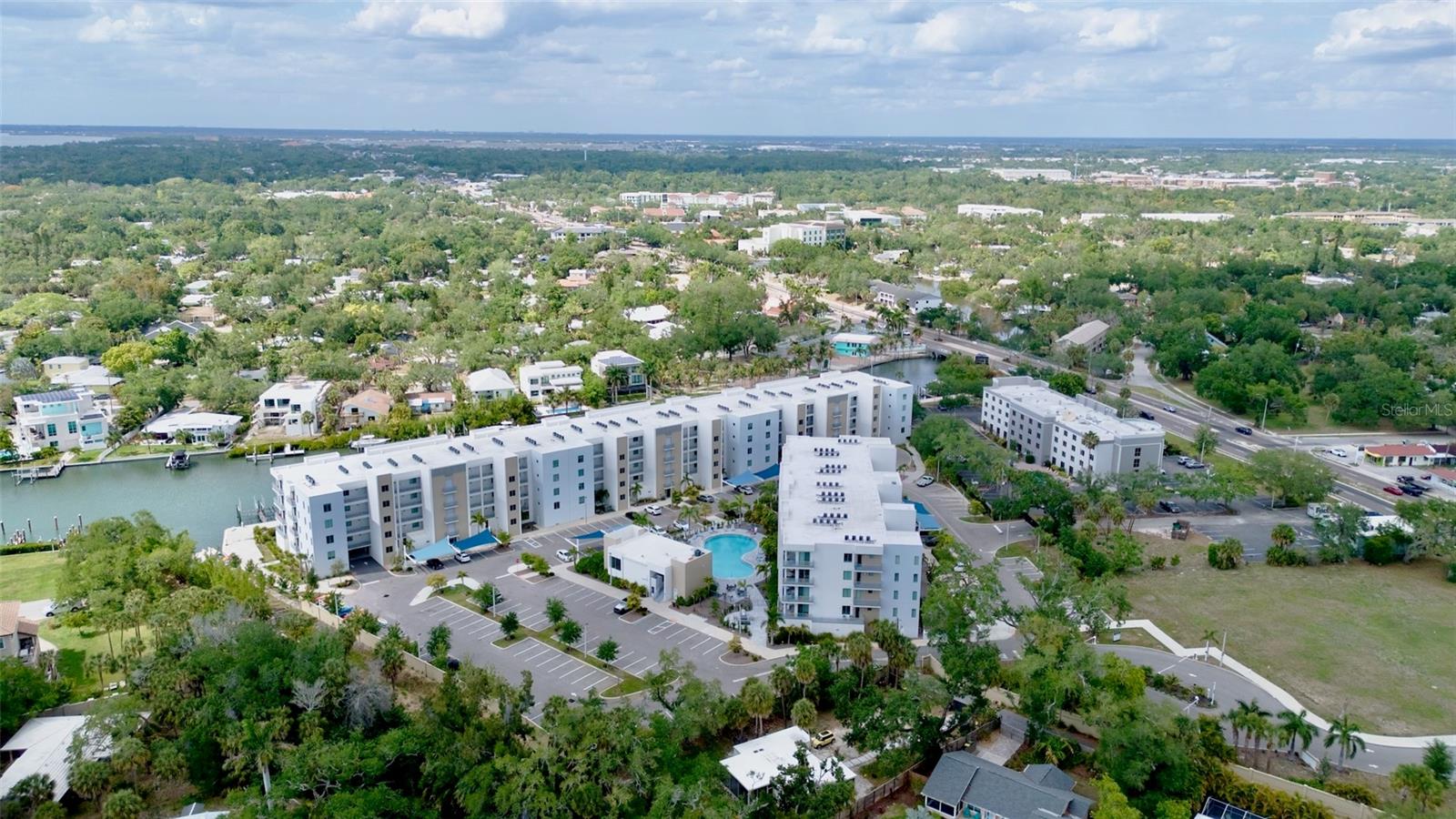 1709 N Tamiami Trl #416 Property Photo 39