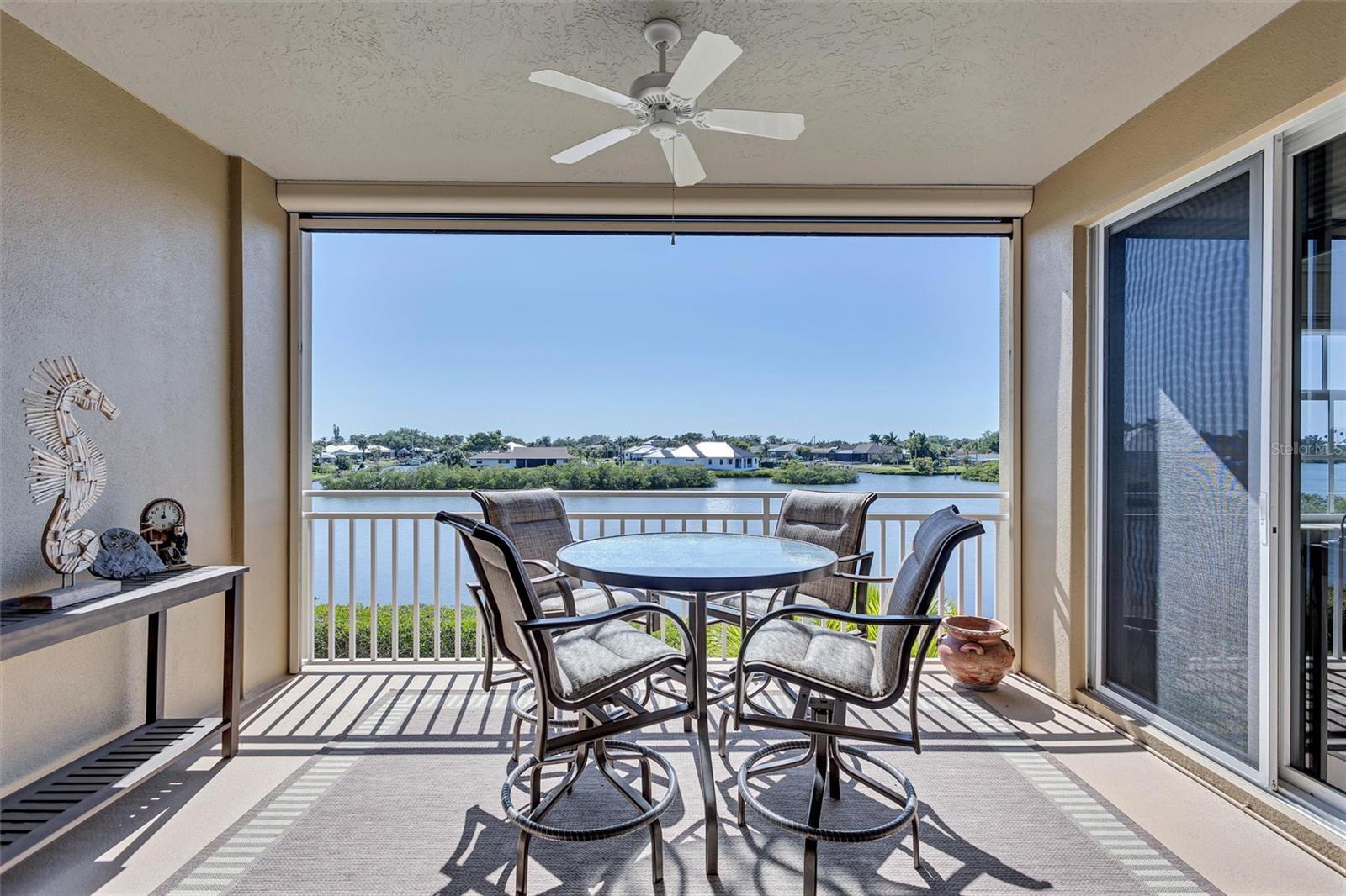 5100 Jessie Harbor Dr #304 Property Photo 10