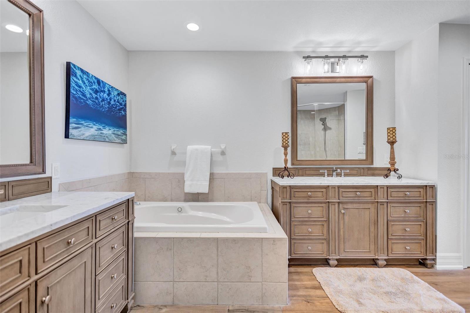5100 Jessie Harbor Dr #304 Property Photo 34