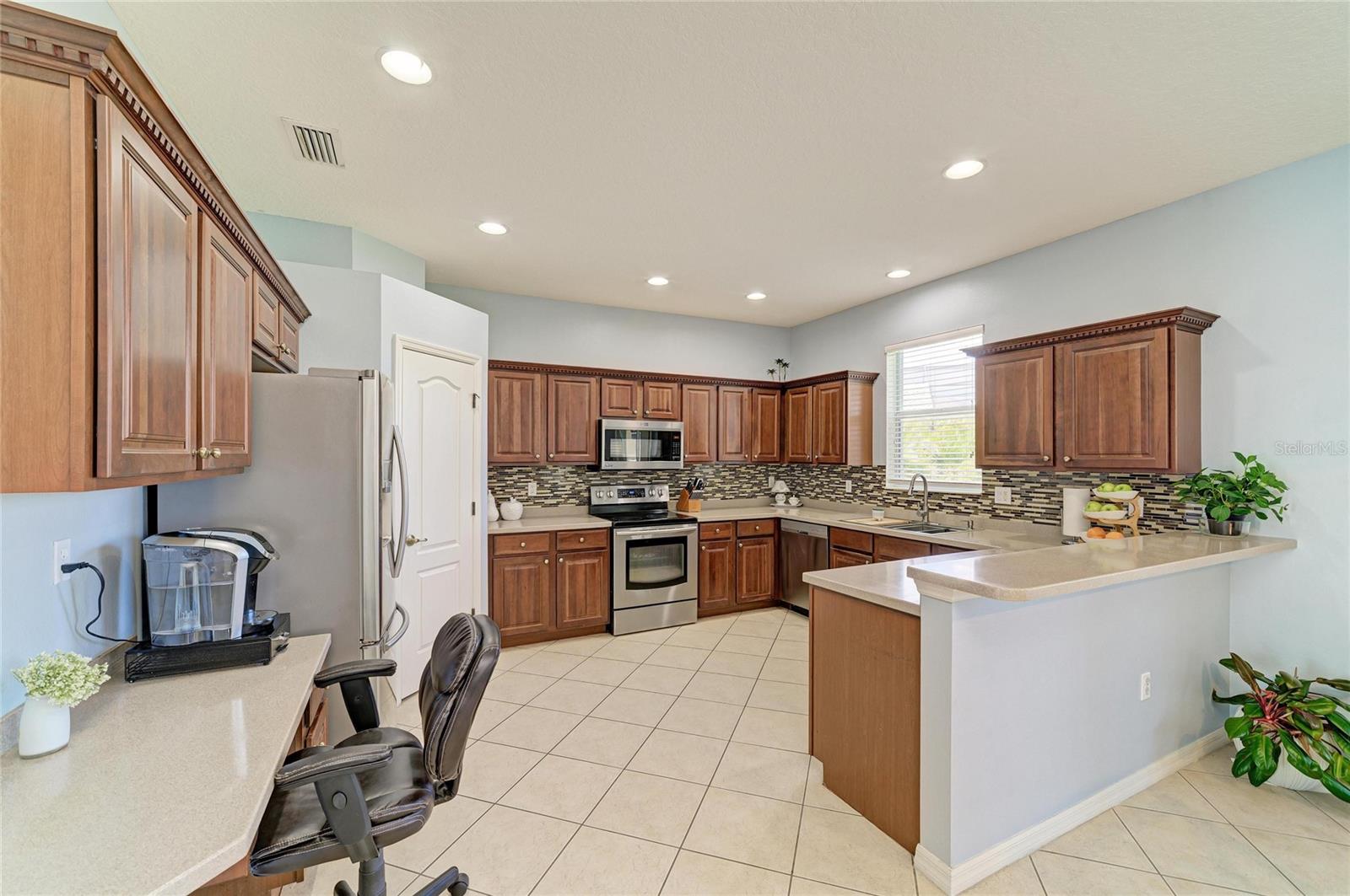 9035 Willowbrook Cir Property Photo 18
