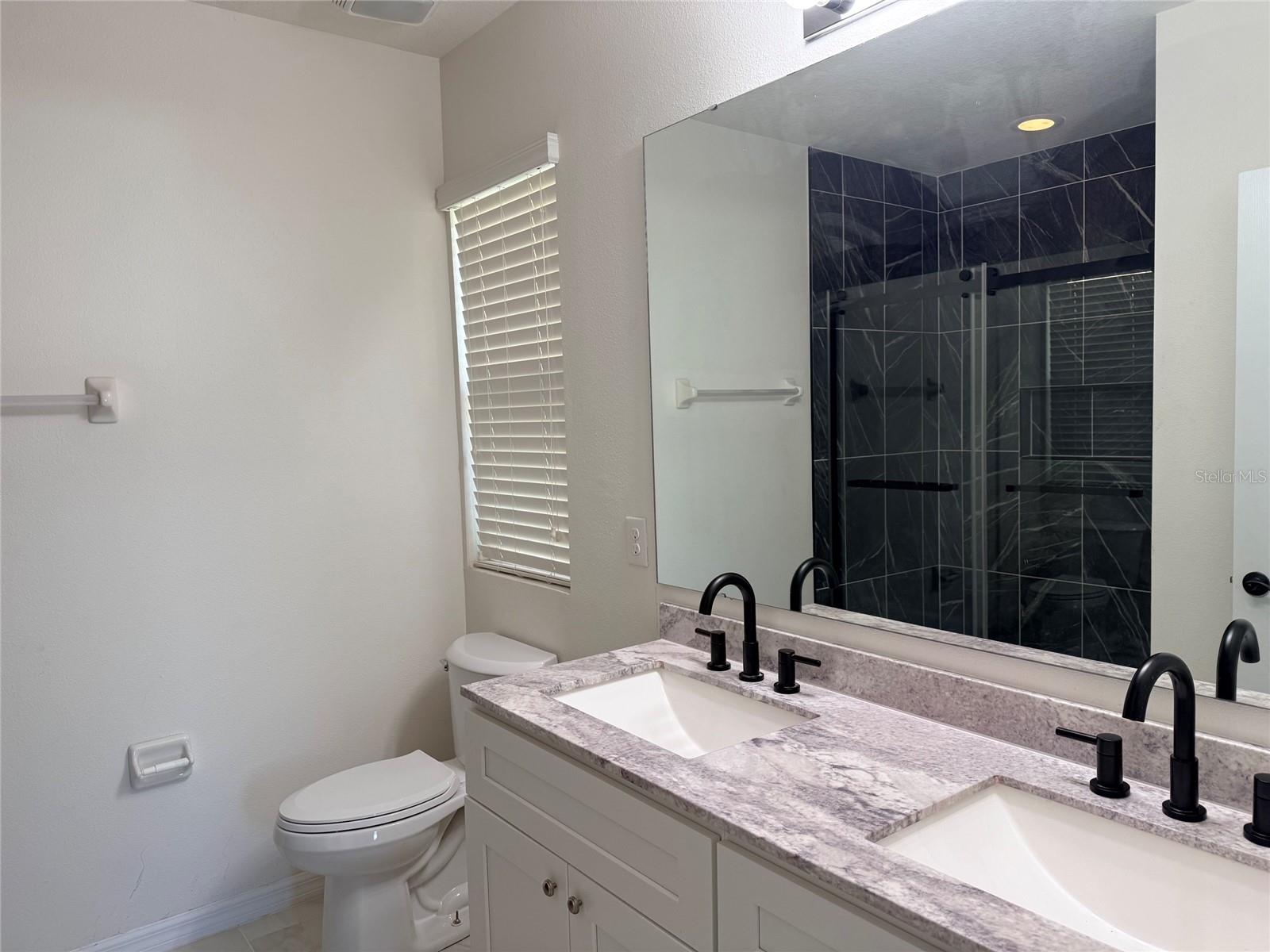 15517 Rose Grove Dr Property Photo 8