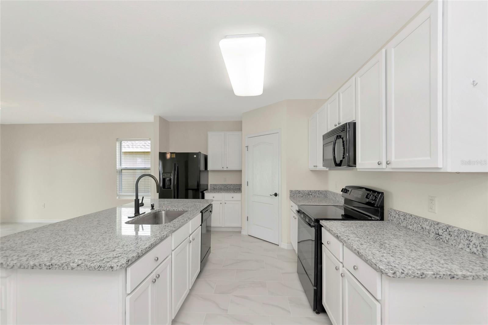 15517 Rose Grove Dr Property Photo 15