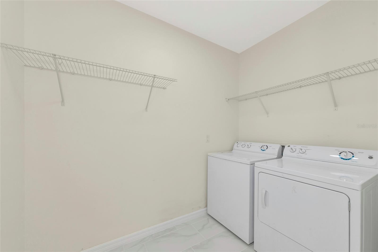 15517 Rose Grove Dr Property Photo 23