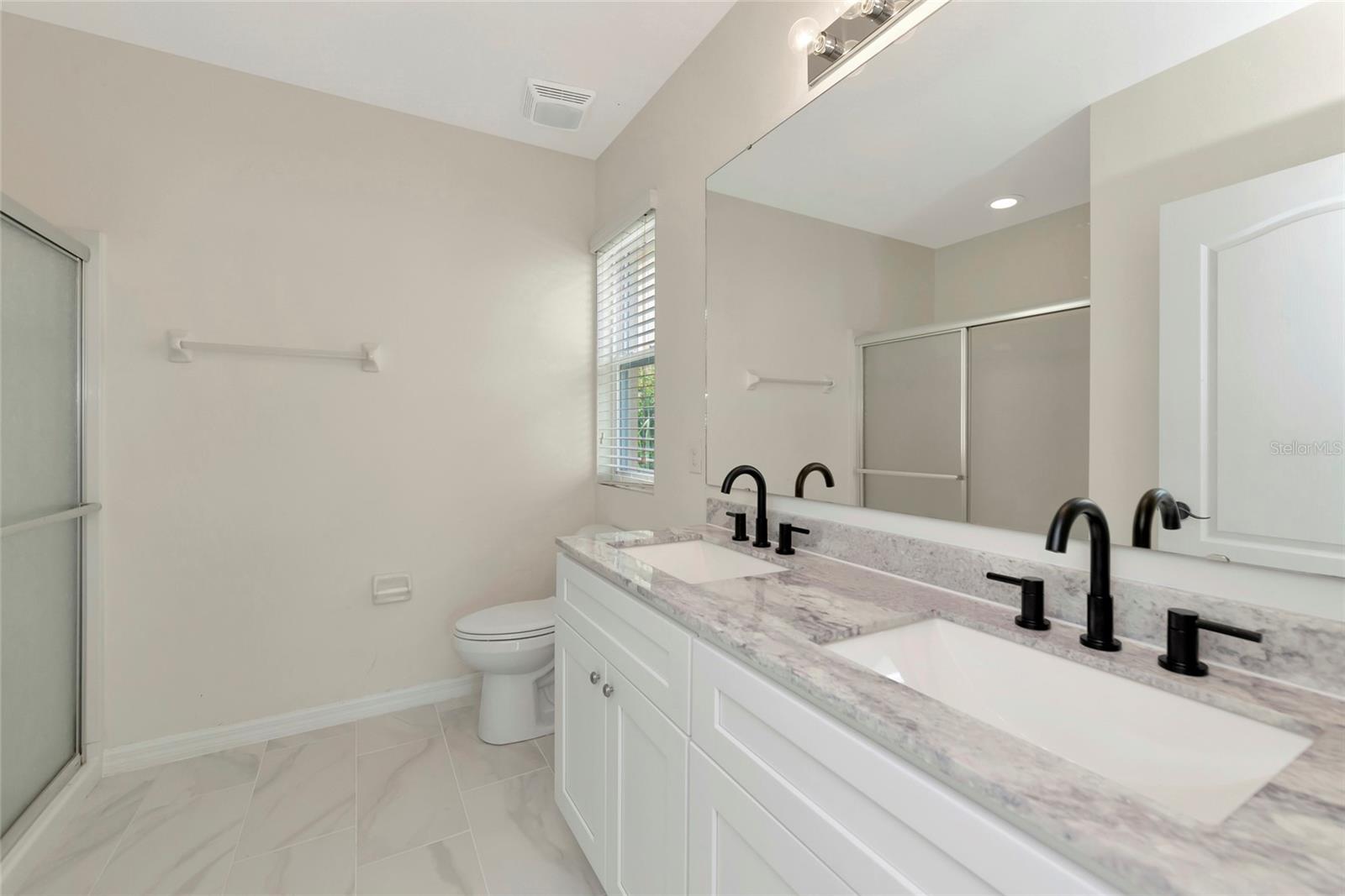 15517 Rose Grove Dr Property Photo 26