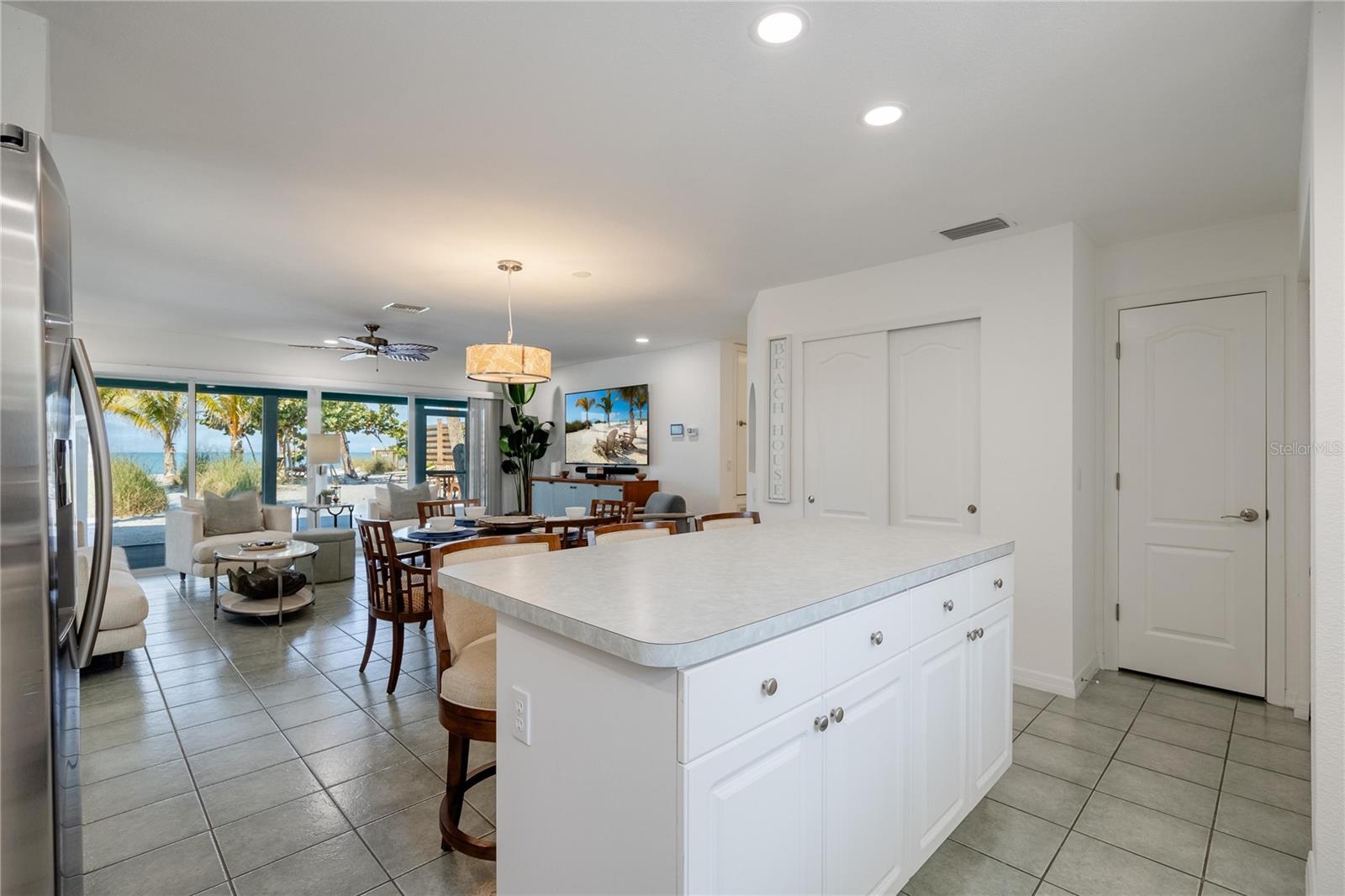 2630 N Beach Rd Property Photo 44
