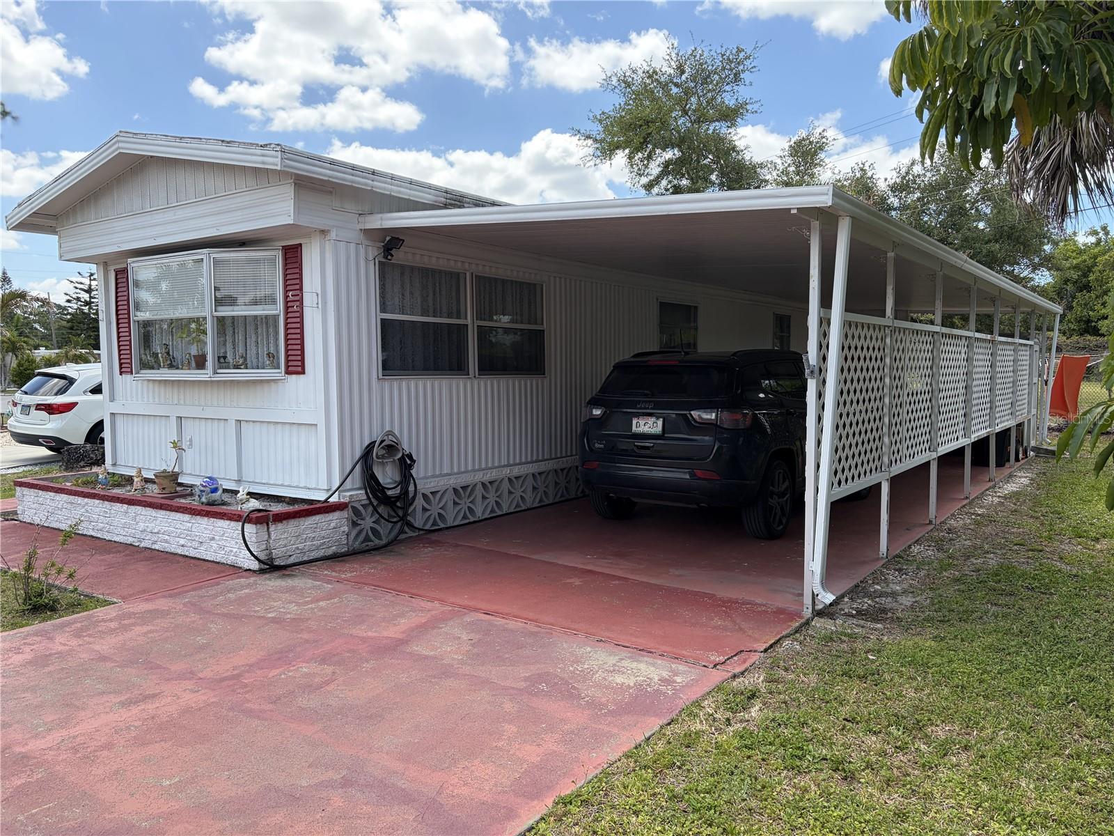 4833 Boca Raton Ave Property Photo 3