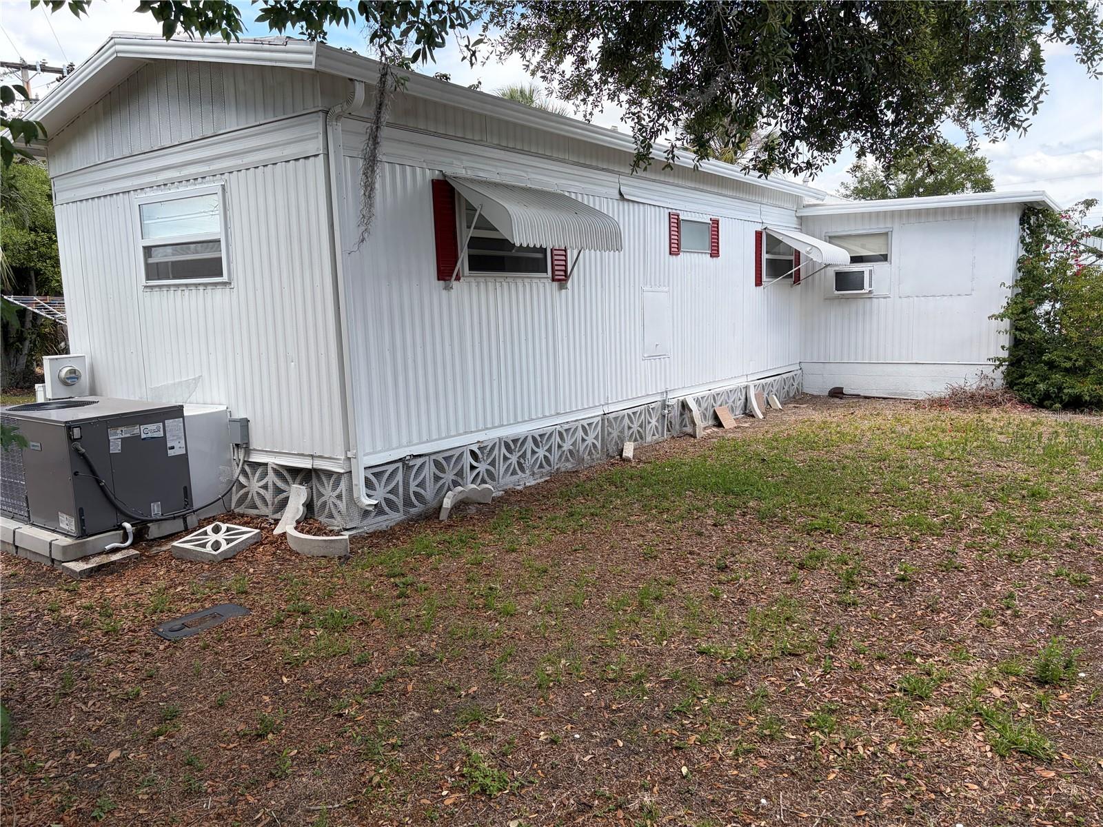 4833 Boca Raton Ave Property Photo 4
