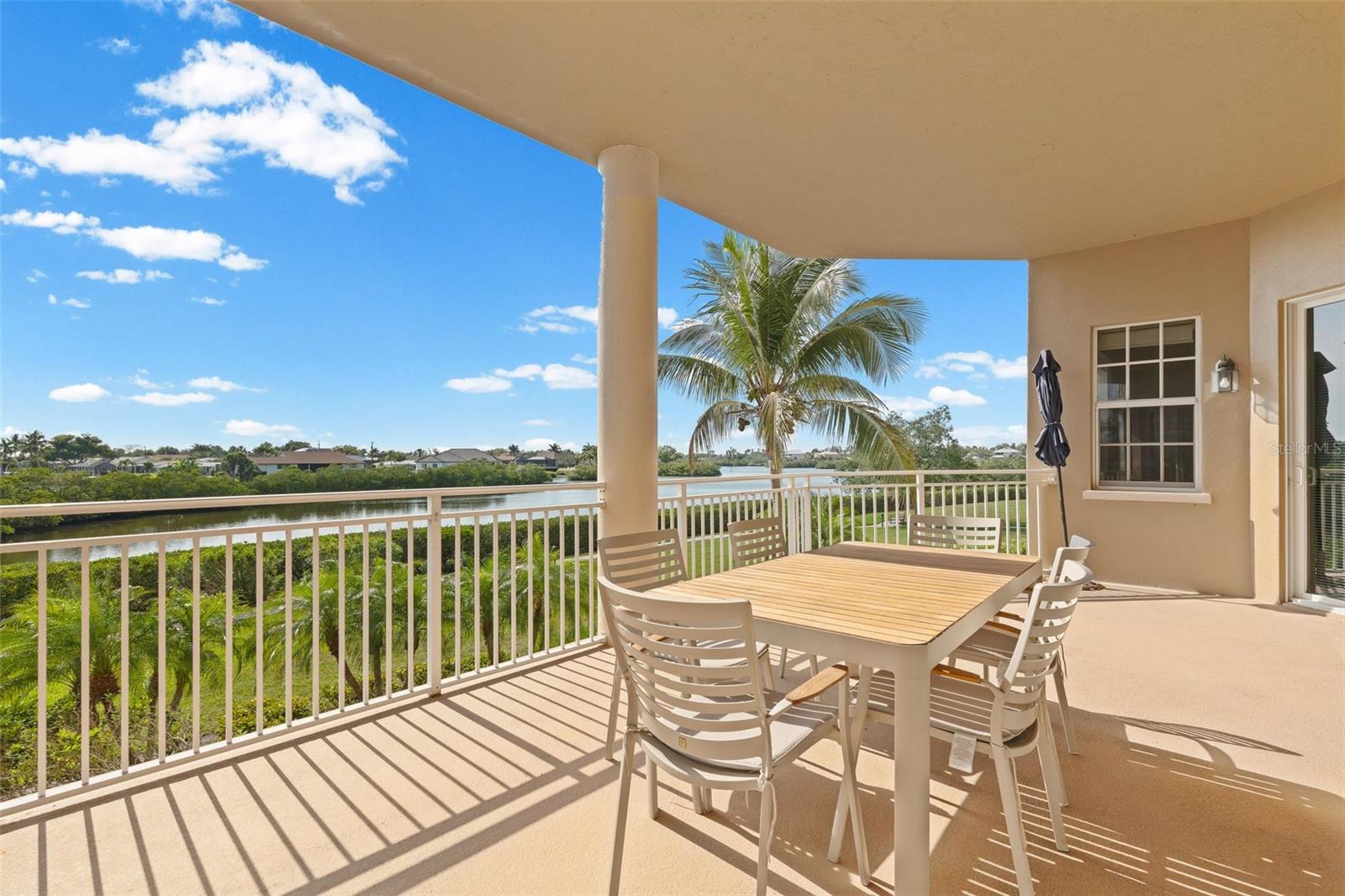 6100 Jessie Harbor Dr #202 Property Photo 41