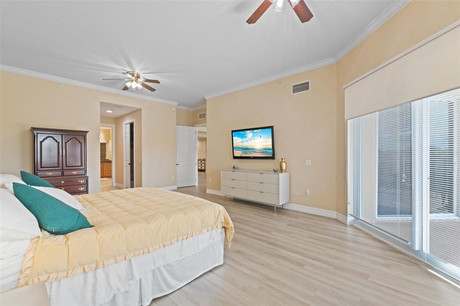 6100 Jessie Harbor Dr #202 Property Photo 50