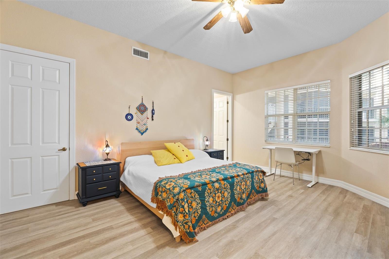 6100 Jessie Harbor Dr #202 Property Photo 58