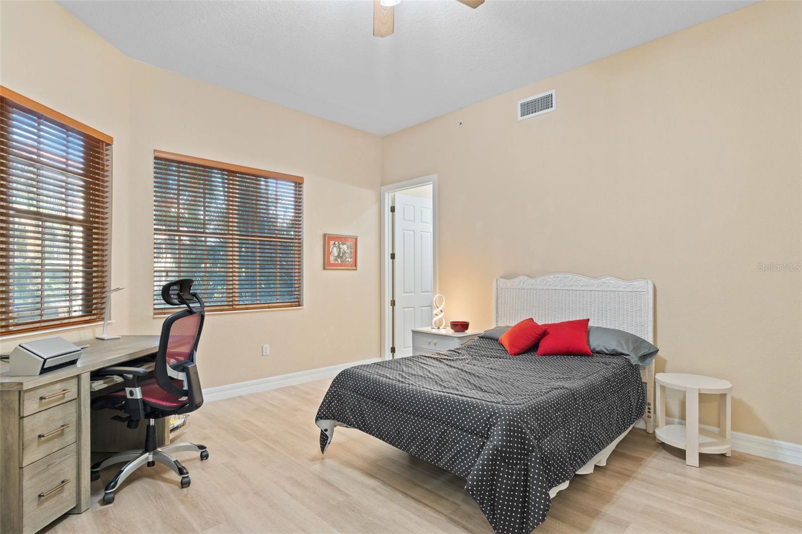 6100 Jessie Harbor Dr #202 Property Photo 61